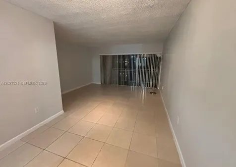9373 Fontainebleau Boulevard Miami FL 33172