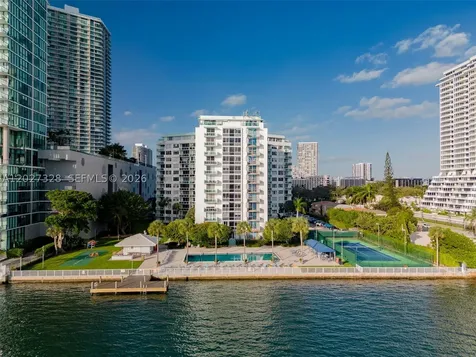 3301 NE 5th Avenue Miami FL 33137