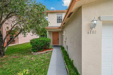 6188 Azalea Circle West Palm Beach FL 33415