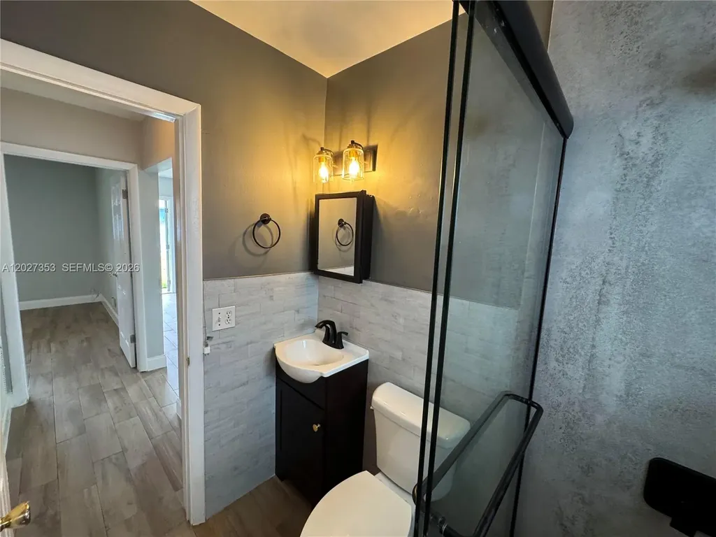 2641 SW 13th Avenue Fort Lauderdale FL 33315