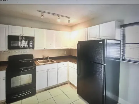 2641 SW 13th Avenue Fort Lauderdale FL 33315