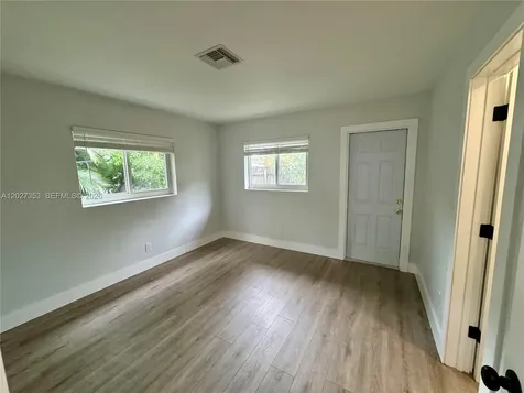 2641 SW 13th Avenue Fort Lauderdale FL 33315