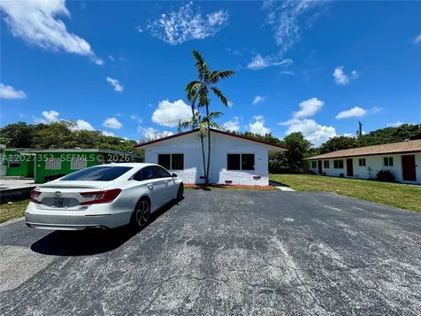 2641 SW 13th Avenue Fort Lauderdale FL 33315