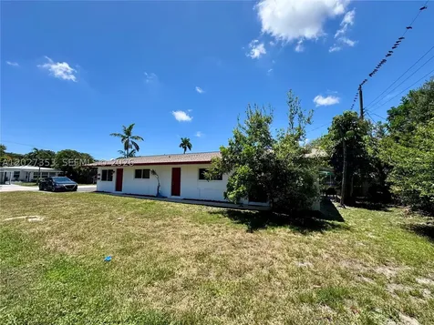 2641 SW 13th Avenue Fort Lauderdale FL 33315
