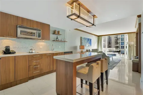 6801 Collins Avenue Miami Beach FL 33141