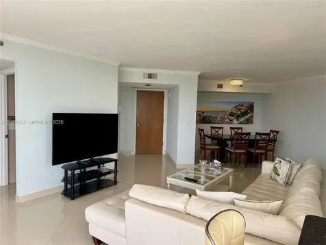 1000 Island Boulevard Aventura FL 33160