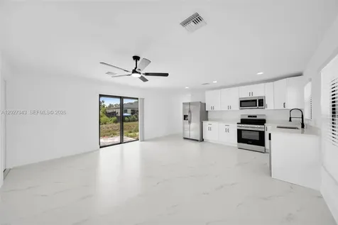 4987 Fairway Court Lehigh Acres FL 33971