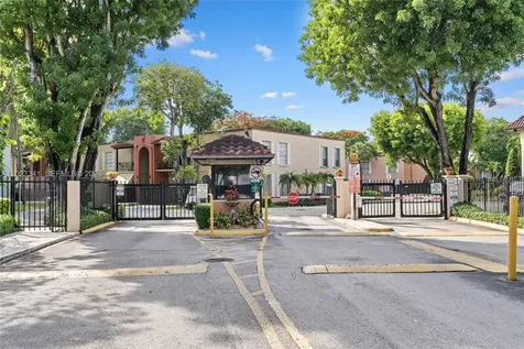 10780 N Kendall Drive Miami FL 33176