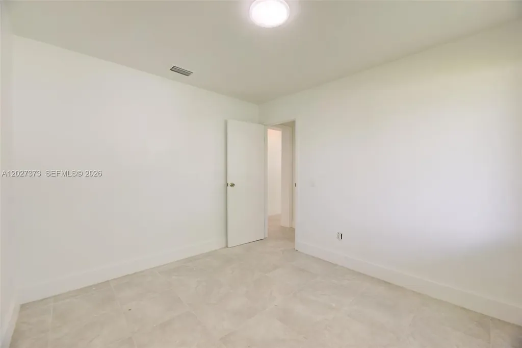 3327 Sapphire Road Lake Worth FL 33462