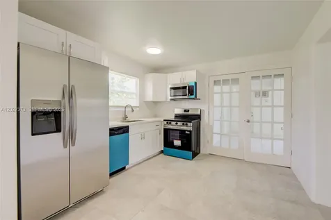 3327 Sapphire Road Lake Worth FL 33462
