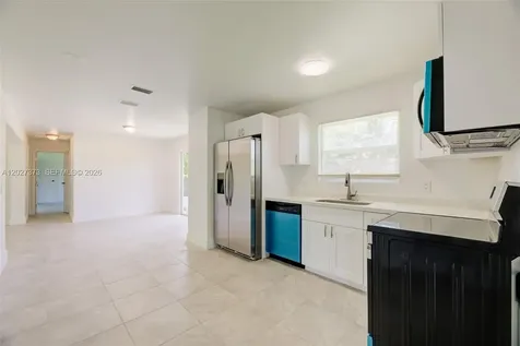 3327 Sapphire Road Lake Worth FL 33462