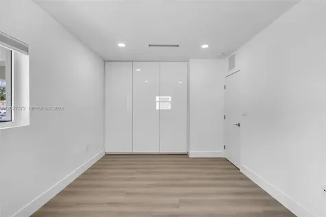 2814 SW 26th Street Miami FL 33133