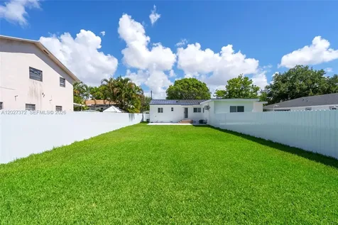2814 SW 26th Street Miami FL 33133