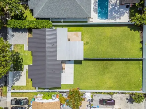2814 SW 26th Street Miami FL 33133
