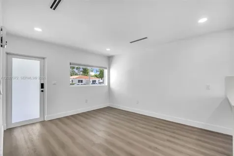 2814 SW 26th Street Miami FL 33133