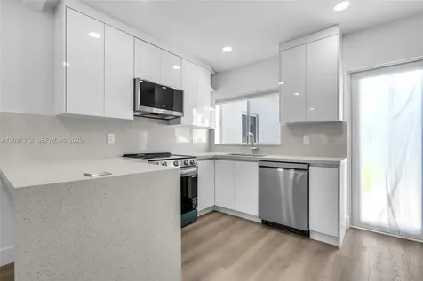 2814 SW 26th Street Miami FL 33133