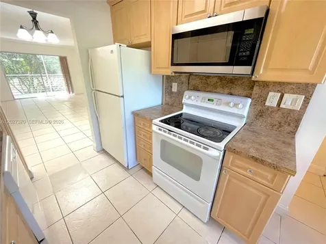 8450 Lagos De Campo Boulevard Tamarac FL 33321