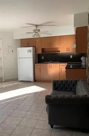 242 SW 11th Street Dania Beach FL 33004