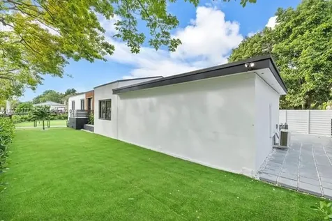 501 NW 46th Street Miami FL 33127