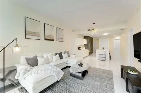 851 NE 1st Avenue Miami FL 33132