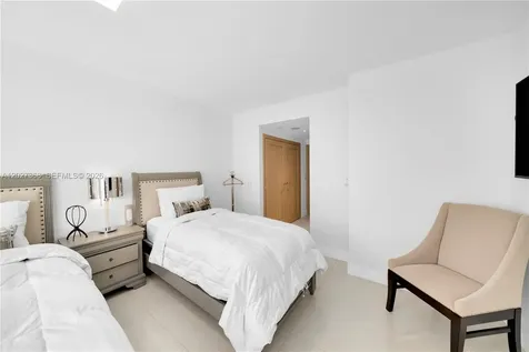 4779 Collins Avenue Miami Beach FL 33140