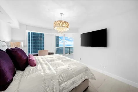 4779 Collins Avenue Miami Beach FL 33140