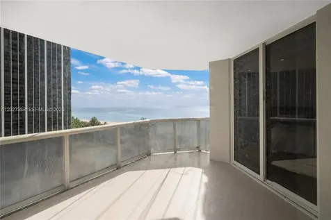 4779 Collins Avenue Miami Beach FL 33140