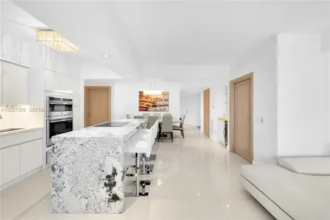 4779 Collins Avenue Miami Beach FL 33140
