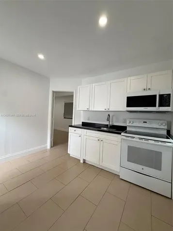 6723 NE Miami Place Miami FL 33138