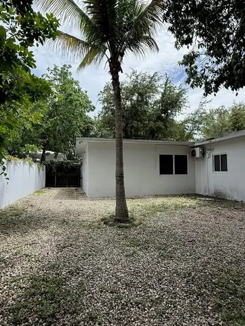 6723 NE Miami Place Miami FL 33138