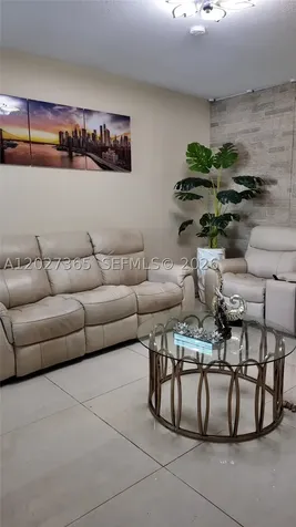 963 NE 42nd Avenue Homestead FL 33033