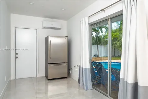 2555 NE 202nd Street Miami FL 33180