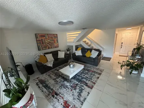 10247 NW 51st Terrace Doral FL 33178
