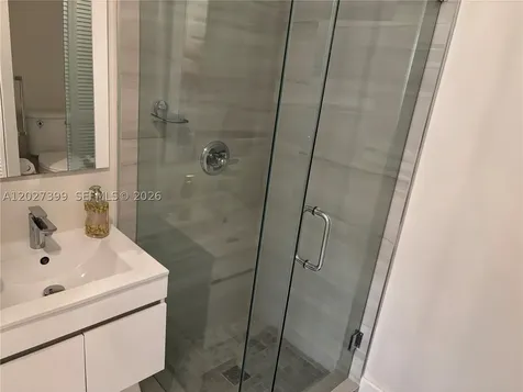 10247 NW 51st Terrace Doral FL 33178