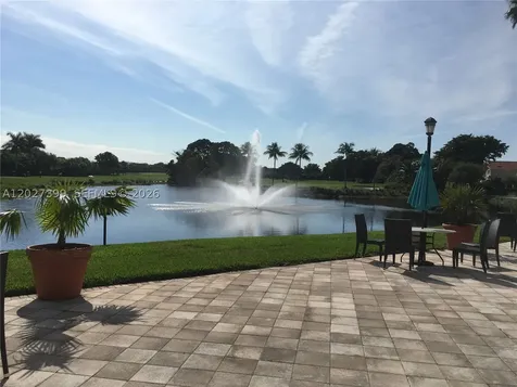 10247 NW 51st Terrace Doral FL 33178