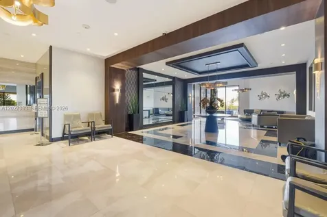 20505 E Country Club Drive Aventura FL 33180