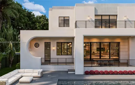 5965 Alton Road Miami Beach FL 33140