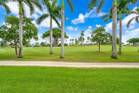 5965 Alton Road Miami Beach FL 33140