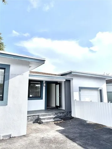 2956 NW 47th Street Miami FL 33142