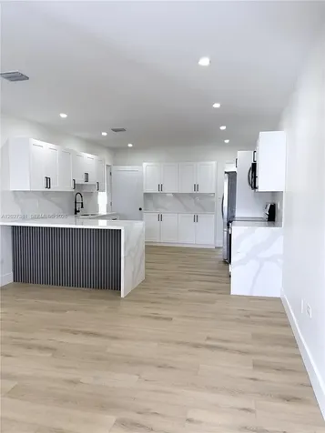 2956 NW 47th Street Miami FL 33142