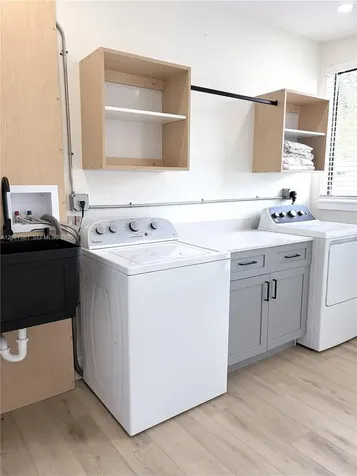 2956 NW 47th Street Miami FL 33142