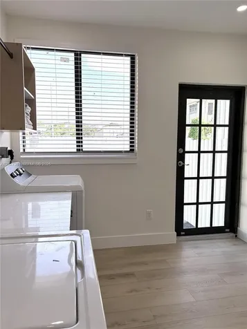 2956 NW 47th Street Miami FL 33142