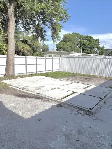 2956 NW 47th Street Miami FL 33142