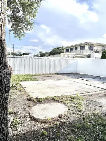 2956 NW 47th Street Miami FL 33142
