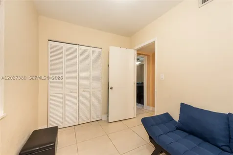 12741 Wood Street Miami FL 33167