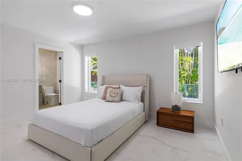 7485 SW 179th Street Palmetto Bay FL 33157