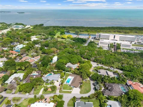 7485 SW 179th Street Palmetto Bay FL 33157
