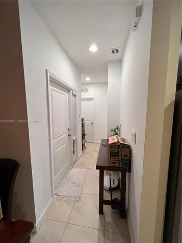 311 NE 194th Lane Miami FL 33179