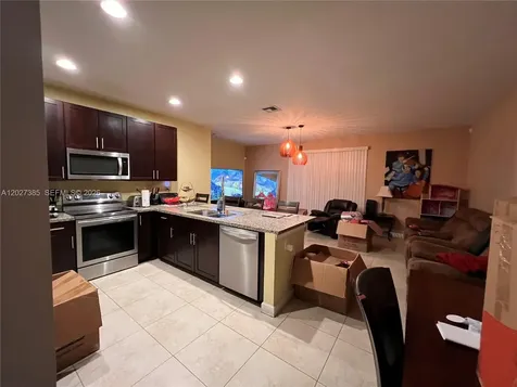 311 NE 194th Lane Miami FL 33179