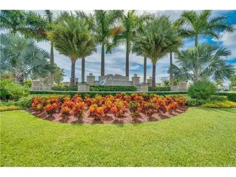 311 NE 194th Lane Miami FL 33179